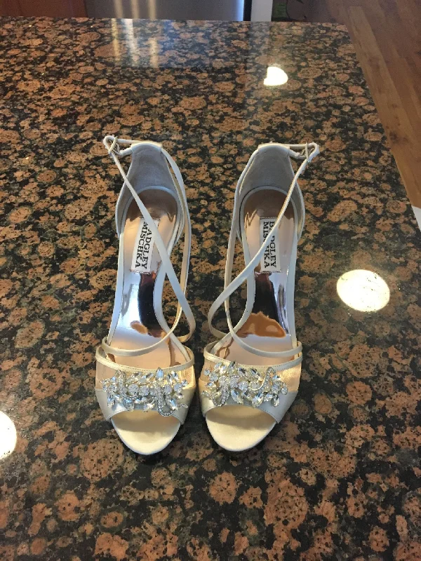 Massive Deals Badgley Mischka