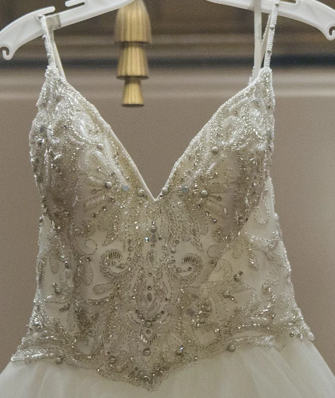 Super Bargain Demetrios 723