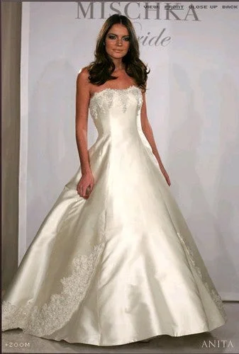 Get It Before It’s Gone Badgley Mischka ANITA