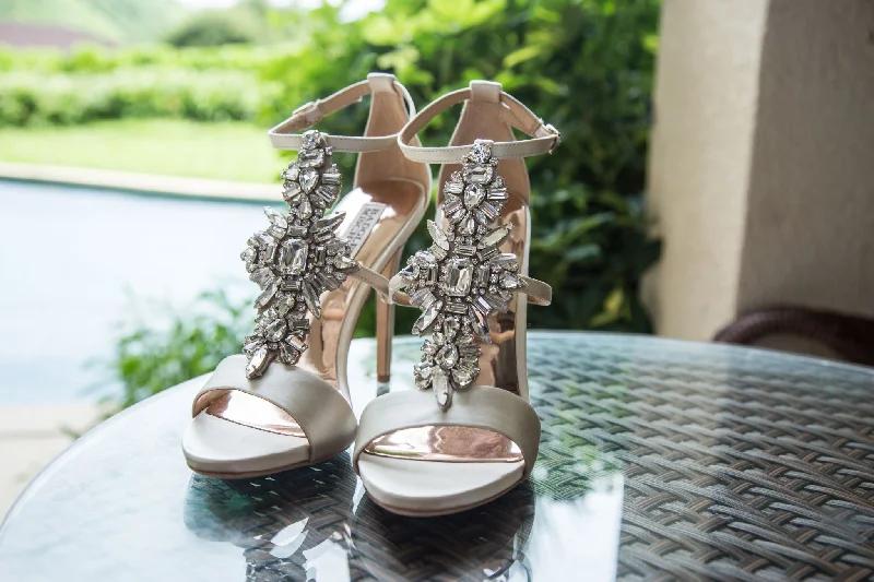 Hurry In Badgley Mischka
