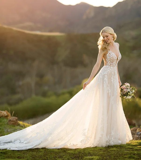 Don’t Miss Out Martina Liana ML 1137 Ivory Lace Intricate Beading