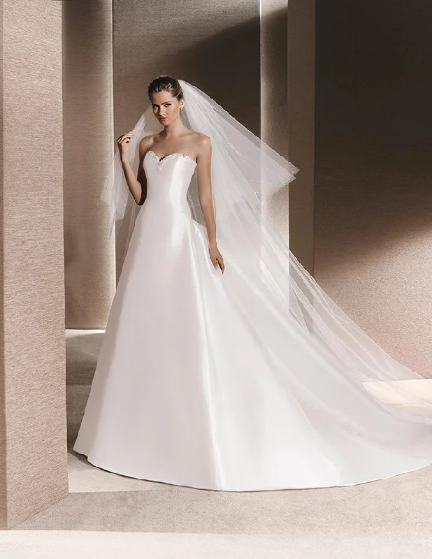 Exclusive Online Offer Pronovias Ripley