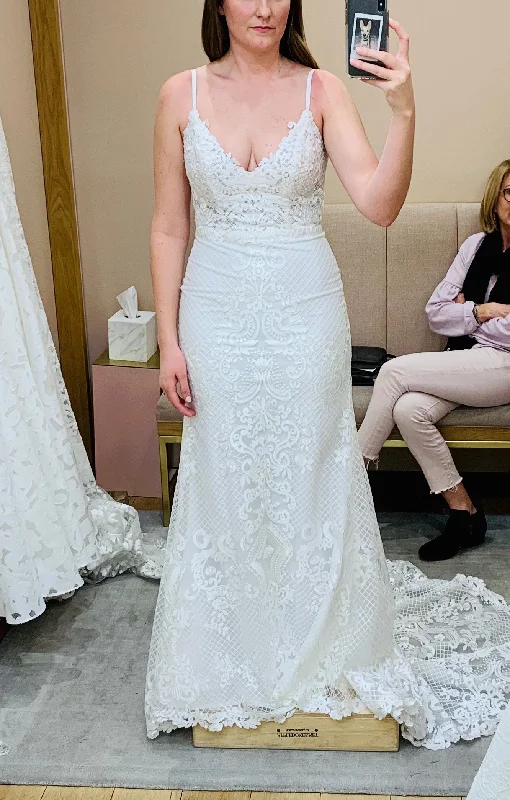 Flash Sale Emmy Mae Bowie