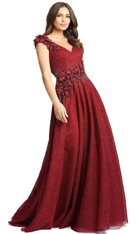 Deal Dash Mac Duggal 11152 - Sleeveless Appliqued Evening Gown