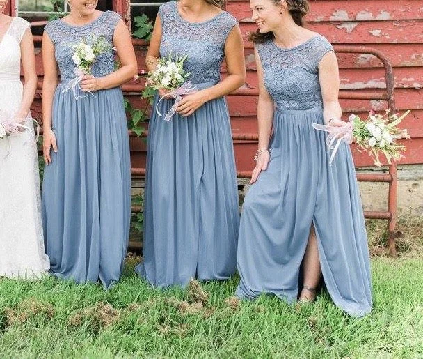 Deal of the Day David's Bridal F19328