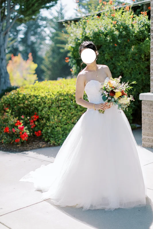 Can't Miss Private Label Bridal Gown Studio Custom Made Gown