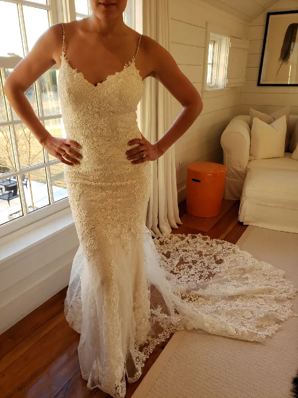 Can't Miss Badgley Mischka