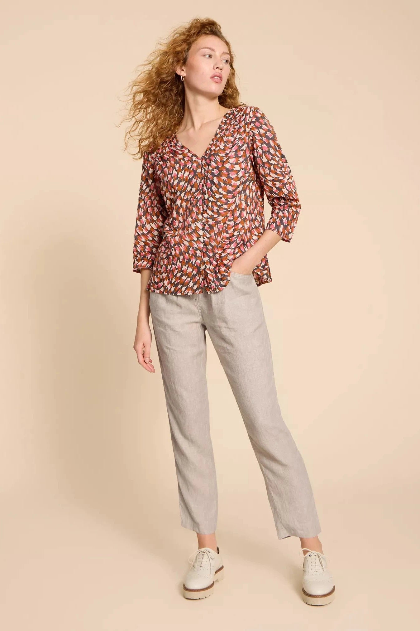Deep Discounts White Stuff Rowena Trouser SS24 - Light Natural
